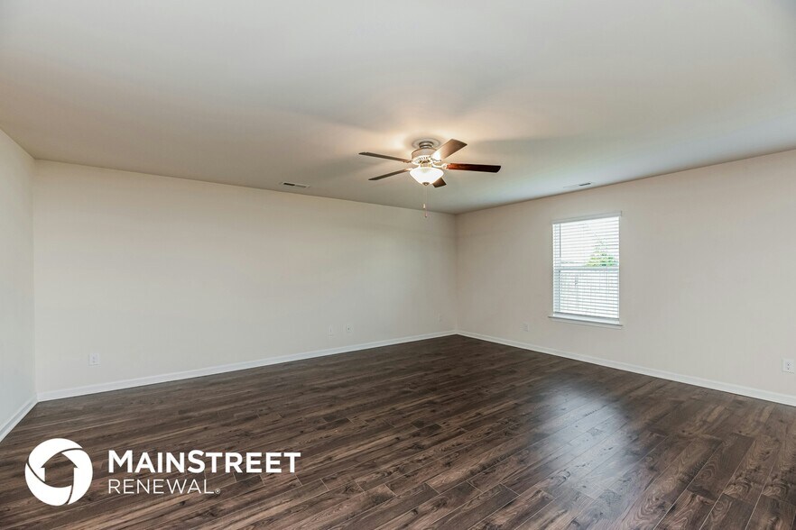 Building Photo - 132 Westcott St