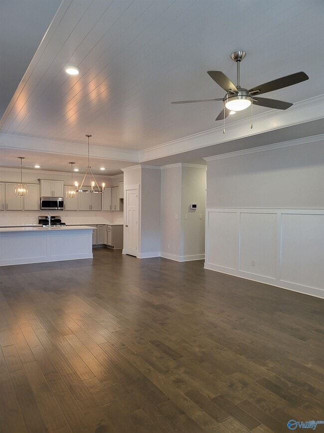 Building Photo - 124 Keller Dr