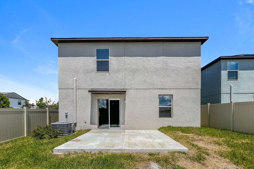 Building Photo - 10201 Happy Heart Ave