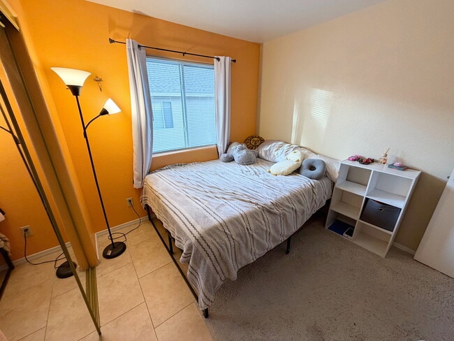 Building Photo - 10069 E Paseo San Ardo