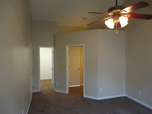 Building Photo - 2023 Jerimouth Dr