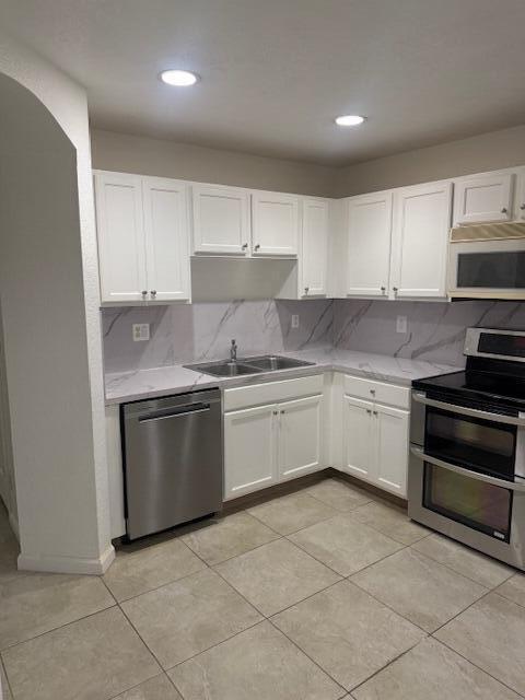 Building Photo - 6109 Reynolds St