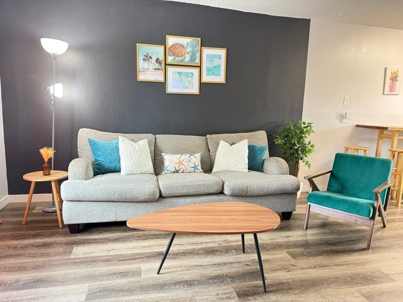 Building Photo - 4590 76th Ave N