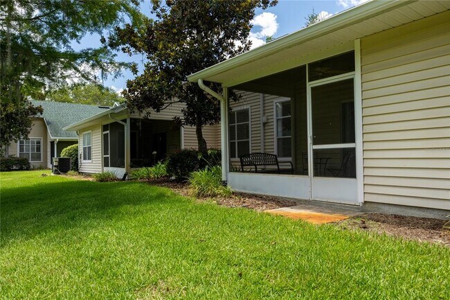 Building Photo - 13200 W Newberry Rd