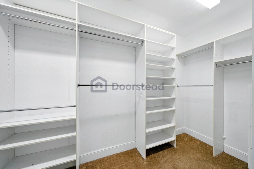 Building Photo - 1513 Van Winkle Dr
