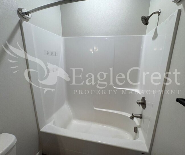 Building Photo - Herbert PL