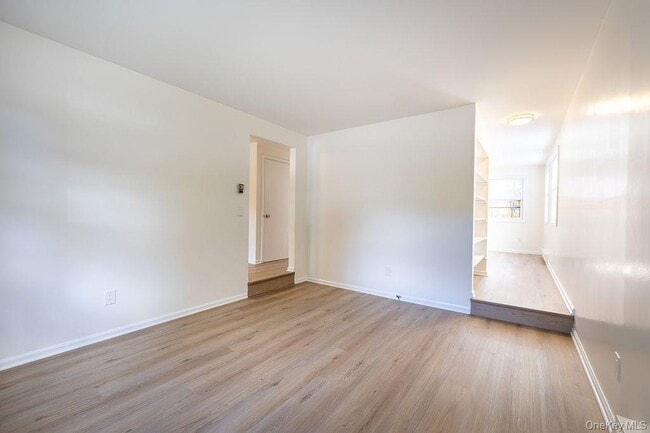 Building Photo - 2145 Saw Mill River Rd