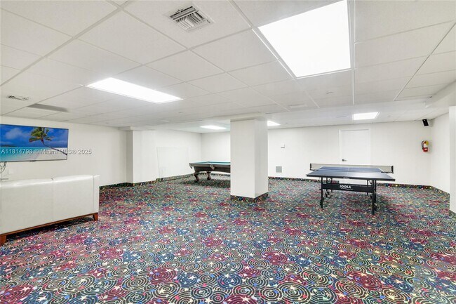 Building Photo - 9801 Collins Ave