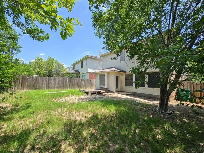 Building Photo - 1134 Vincent Pl