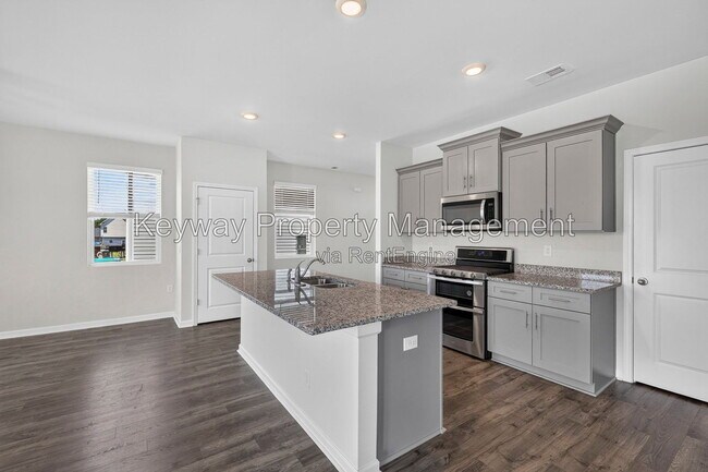 Building Photo - 411 Shipwreck Dr