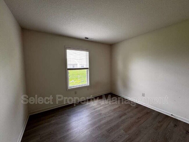 Building Photo - 7501 Ravens Stone Dr