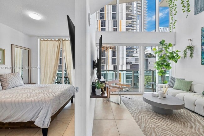 Building Photo - 41 SE 5th St