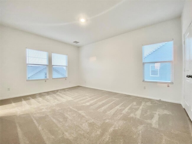 Building Photo - 1548 Weatherford Ln