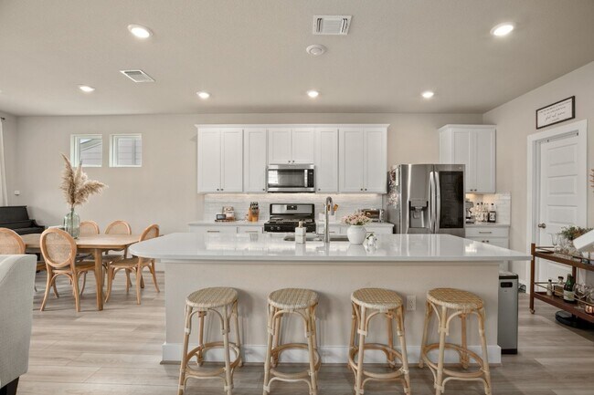 Building Photo - 7400 Travertine Spring Dr