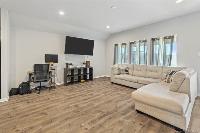 Building Photo - 3764 Red Tailed Hawk Dr