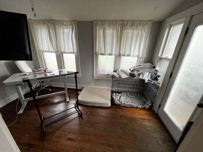 Mudroom/Office - 712 NW 22nd St