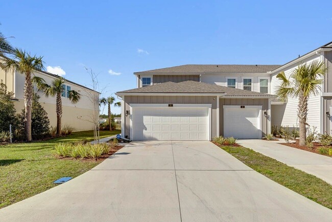 Primary Photo - Silver Leaf townhouse w/ Office!
