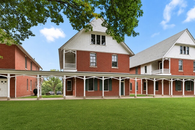 Building Photo - Annie Wittenmyer Apartments