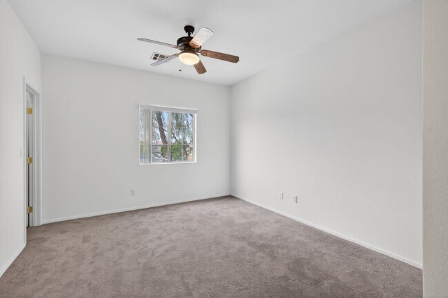 Building Photo - CORNER LOT 4-BEDROOM HOME + LOFT  WITH 3.5 BATHS AND 3-CAR GARAGE!