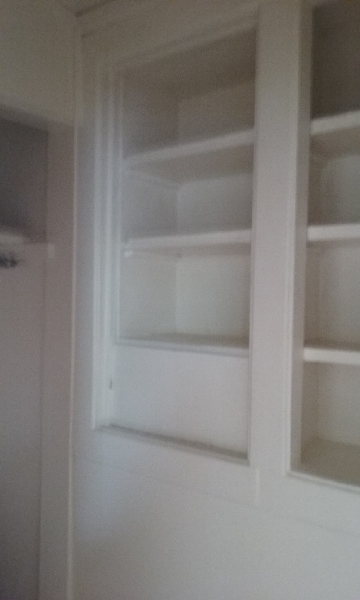 Building Photo - 2230 Ravine St