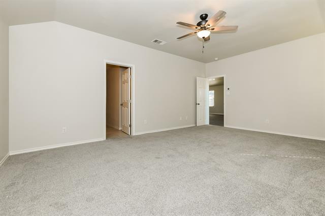 Building Photo - 726 Meadow Creek Ln