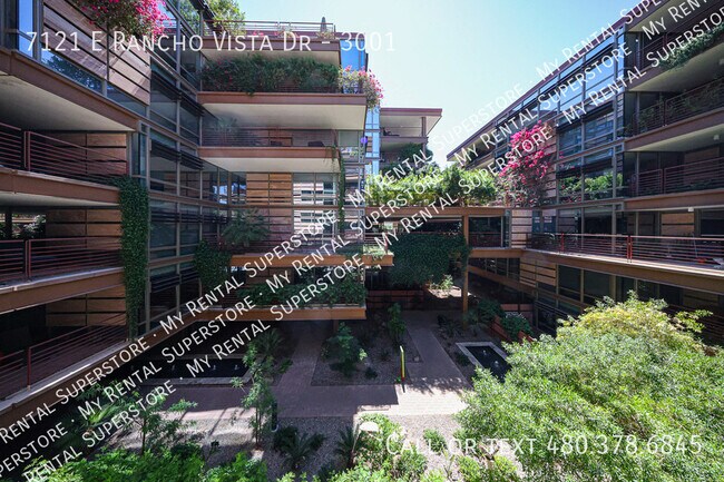 Building Photo - 7121 E Rancho Vista Dr