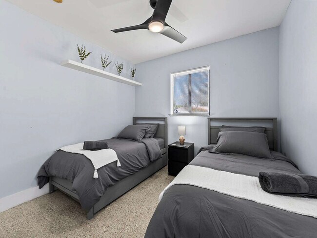 Building Photo - 2740 NW 21st St