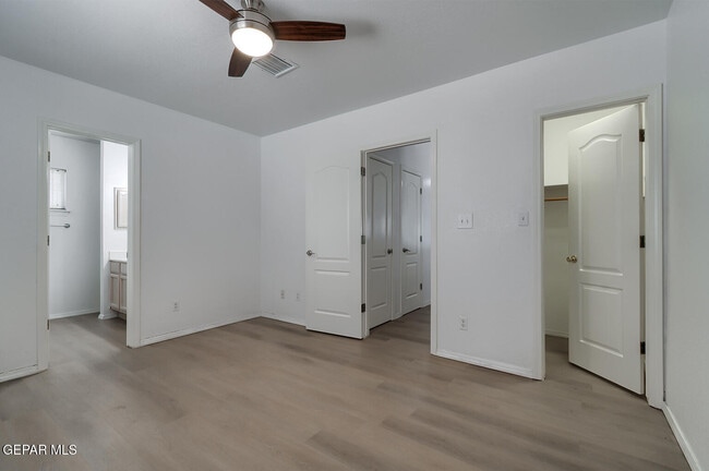 Building Photo - 11833 Imperial Gem Ave