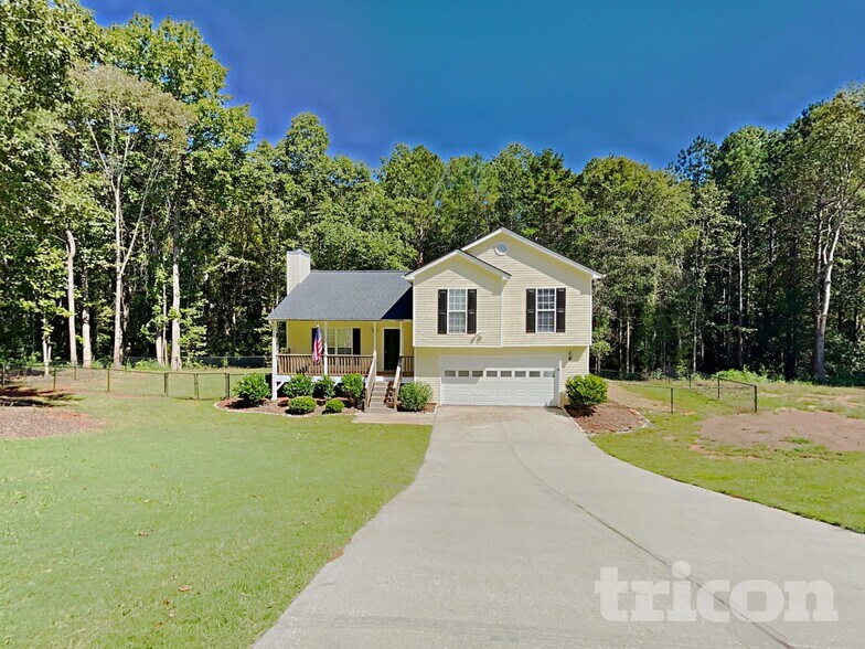 Building Photo - 305 Nims Dr