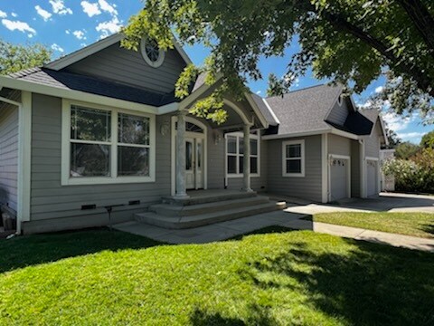 Building Photo - 11155 Ringtail Rd