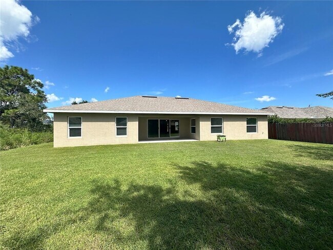 Building Photo - 37 Lewis Shire Pl