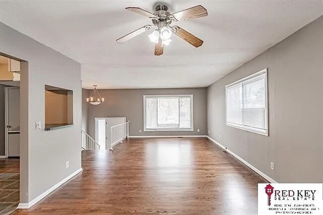 Building Photo - Spacious 3 Bed / 3 Bath Home in Westchester of Millard!