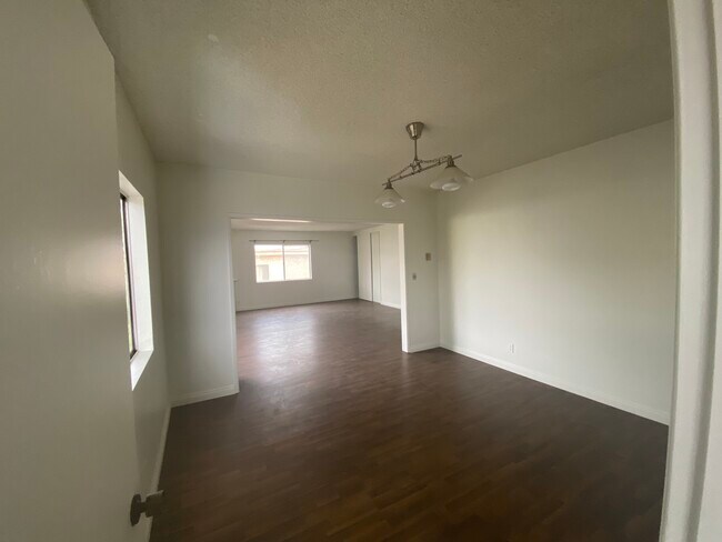 dining room - 1547 Stanford St