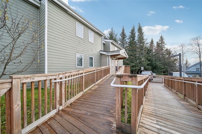 Building Photo - 4014 Ben Walters Ln