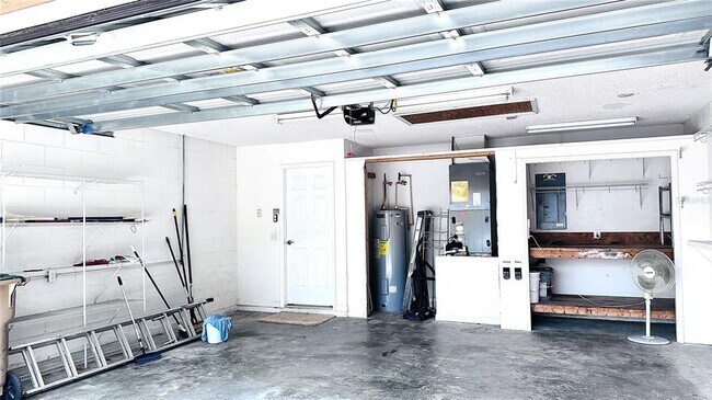 Building Photo - 10903 Rushwood Way