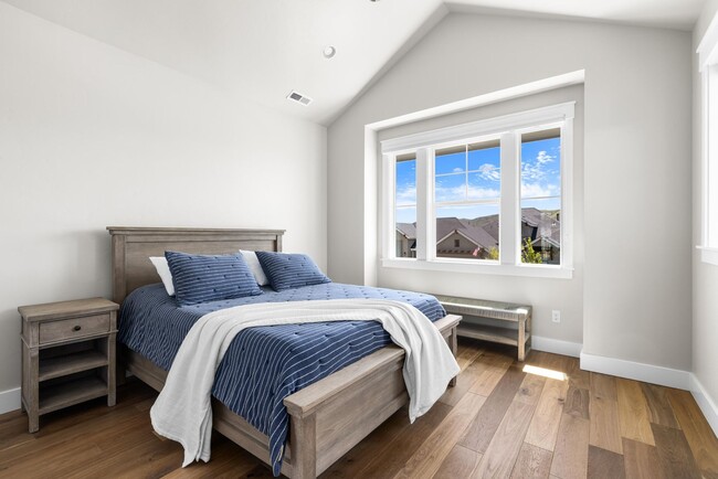 Building Photo - Furnished Luxury Rental in Dry Creek Ranch