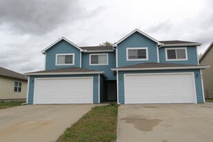 Building Photo - 837 Whitetail Ct