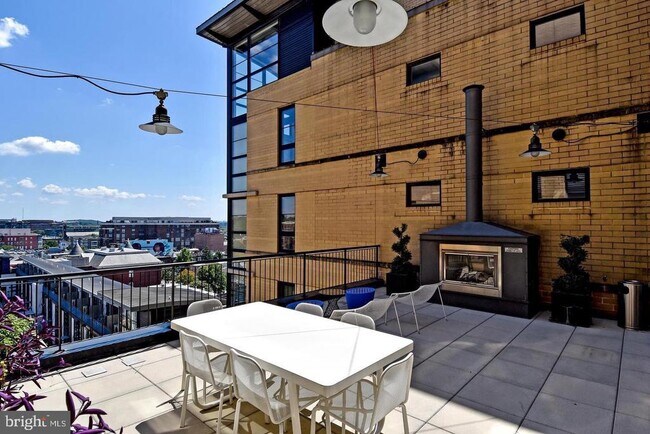 Building Photo - 2125 14th St NW