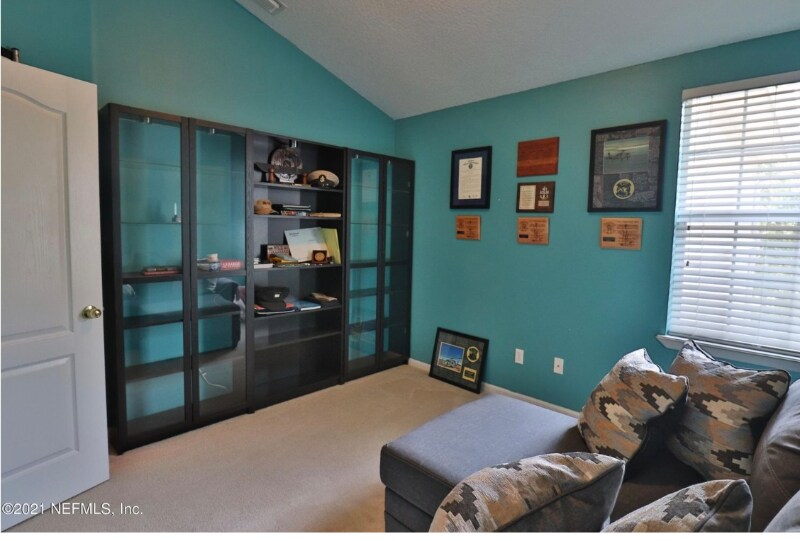 Building Photo - 12267 Black Walnut Ct