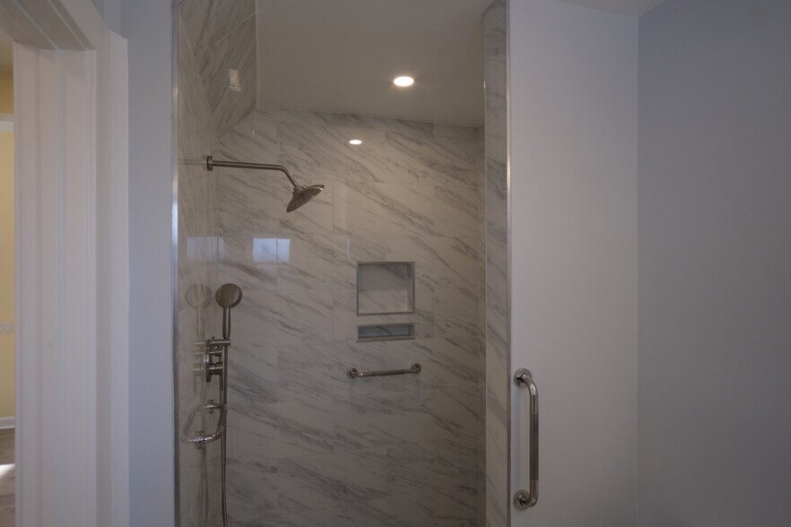 Building Photo - 829 Gaffield Pl