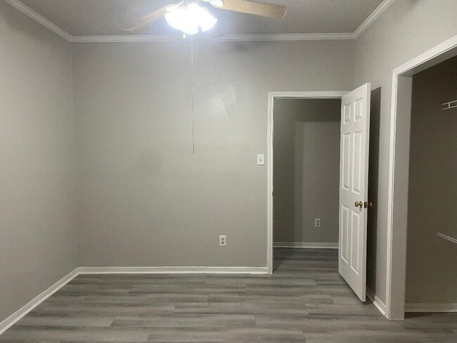 Building Photo - 16302 Cobble Springs Ct