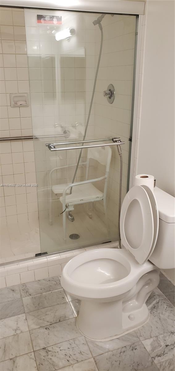 Building Photo - 400 SW 134th Way