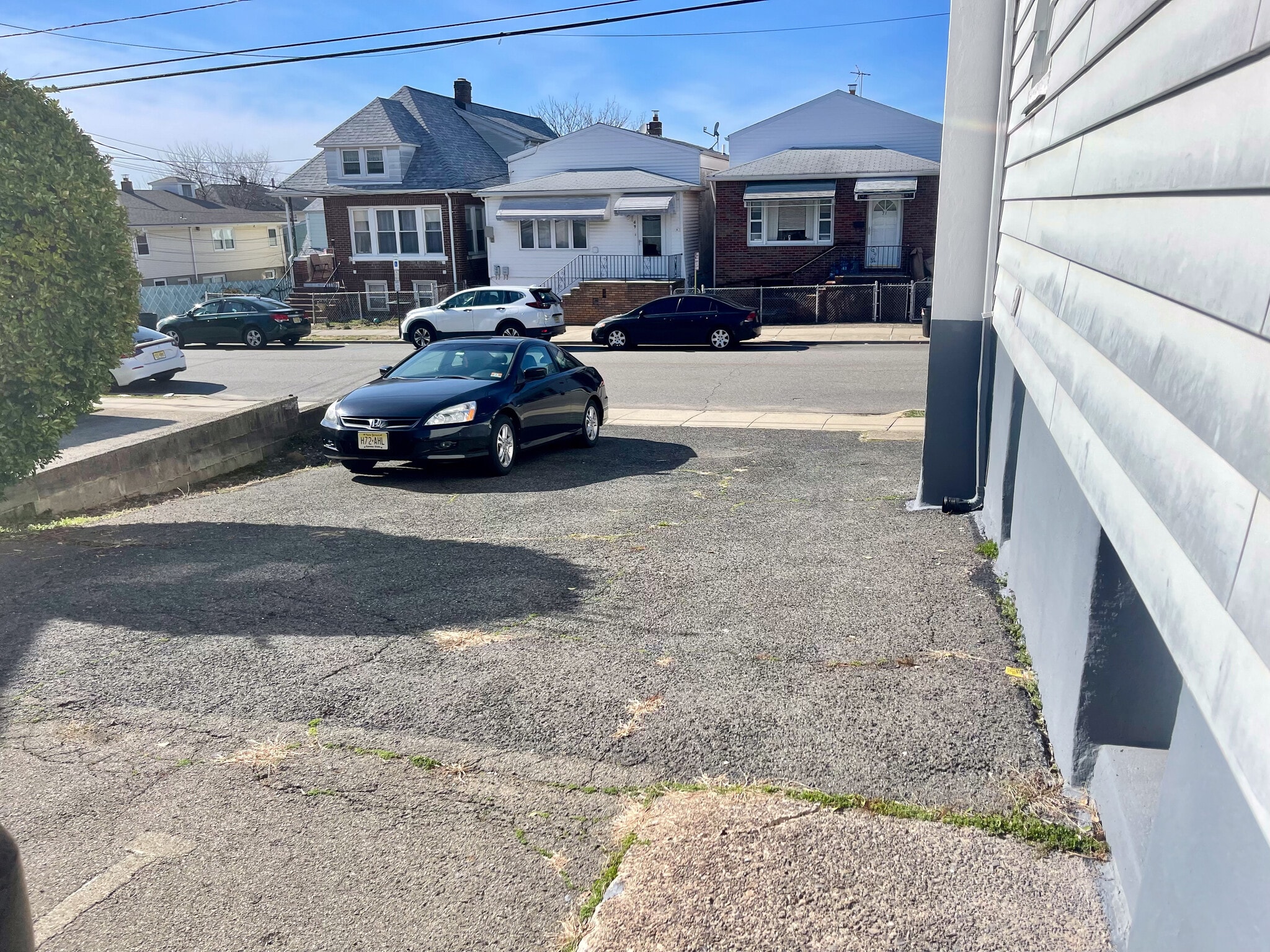 Building Photo - 80 Malcolm Ave