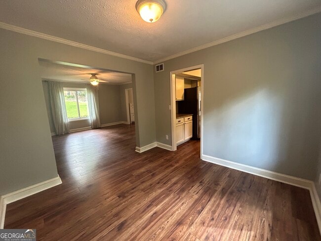 Building Photo - 102 Shawville Ln