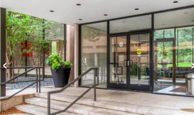 Building Photo - 19 N 1st St