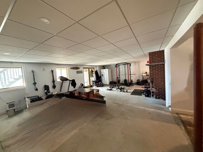 Building Photo - 116 Hilliard Rd