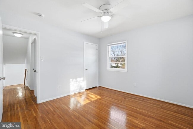 Building Photo - 6427 Pima St