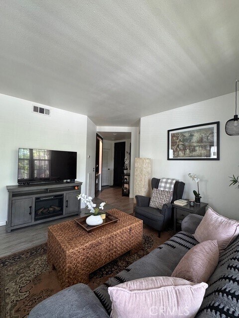 Building Photo - 24116 Victoria Ln