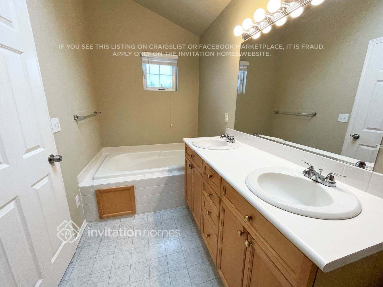 Building Photo - 9414 173rd St Ct E