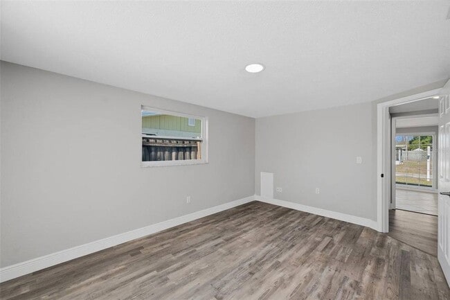 Building Photo - 9034 Cochise Ln